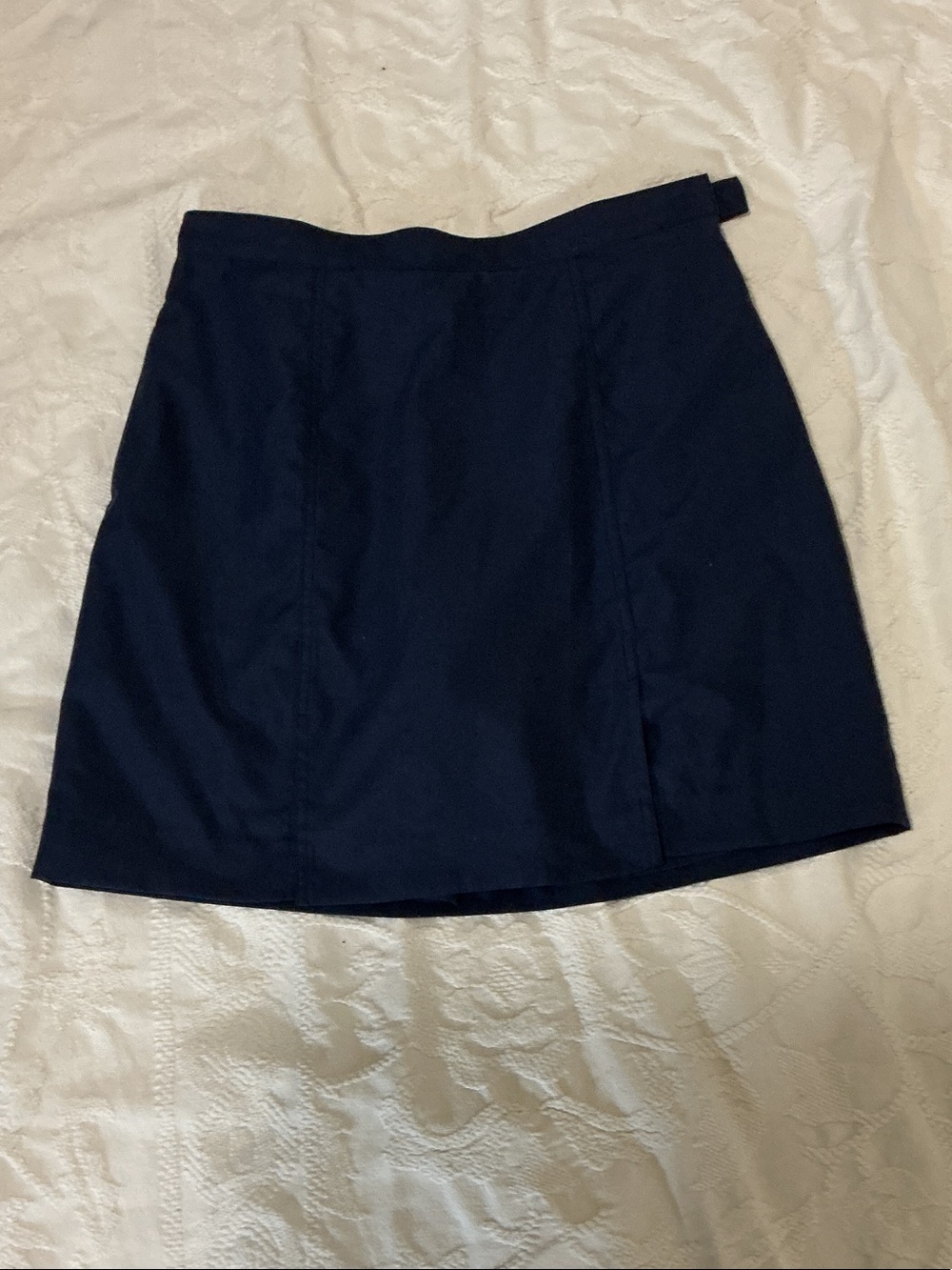 Izod Navy A-Line skort